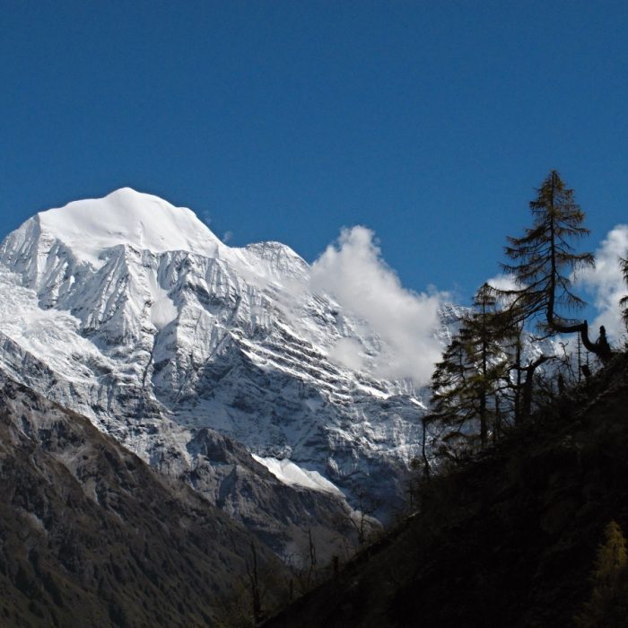 Enjoy Travel - Treking kolem Manaslu (místní průvodce)