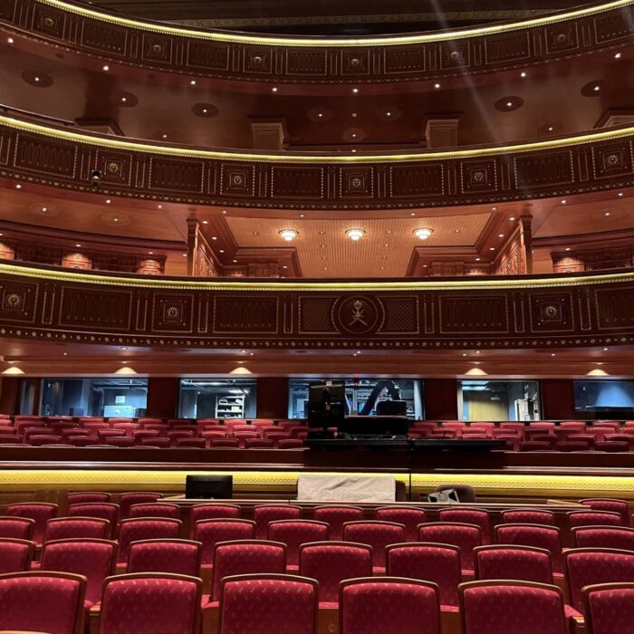 Opera, Maskat